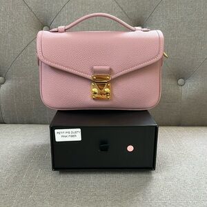 NIB DUYP Dusty Pink "LE PETIT PARIS15" CROSSBODY BAG - GOLD HARDWARE